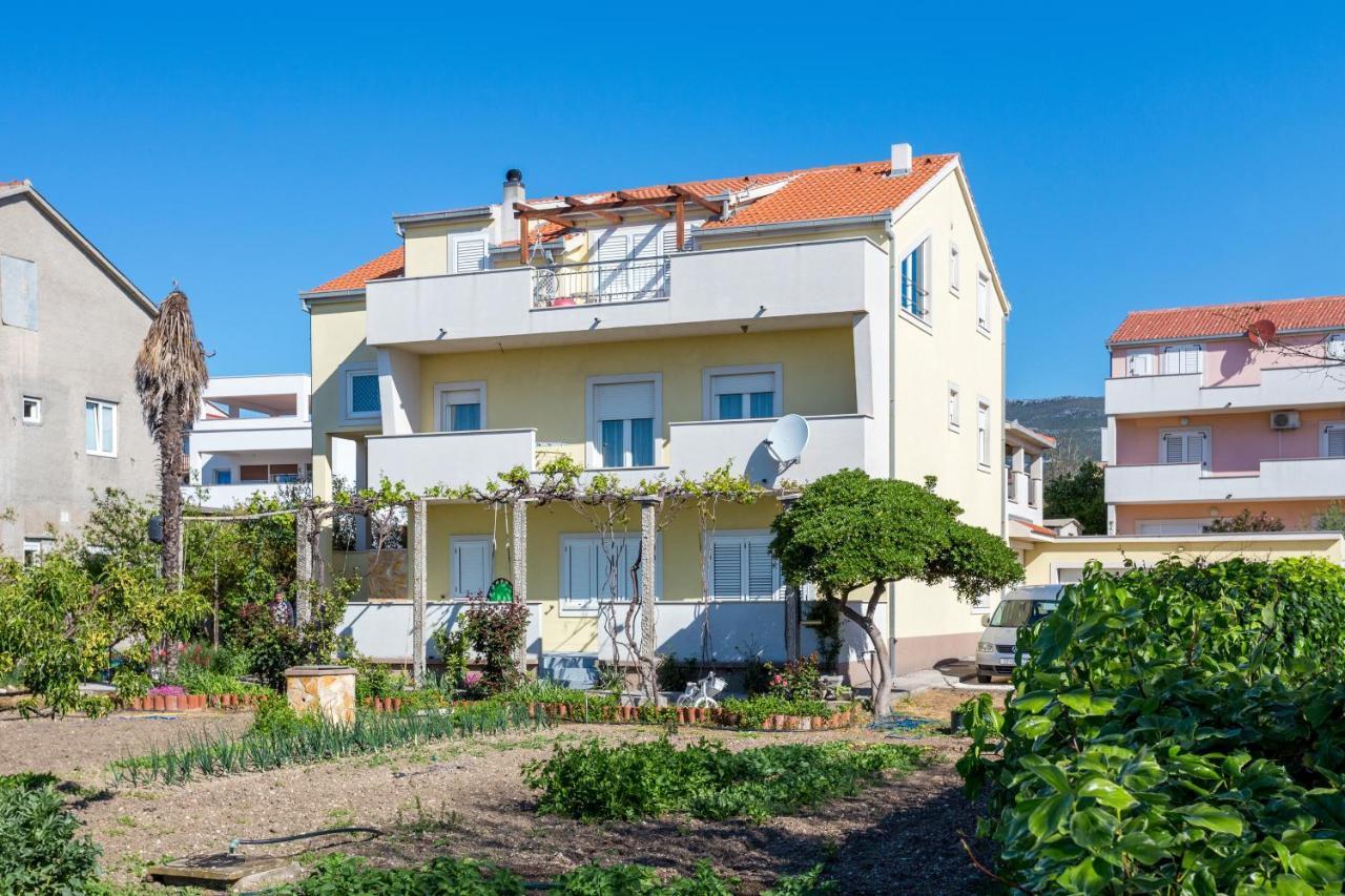 Apartments By The Sea Kastel Stafilic, Kastela - 21145 Exterior photo