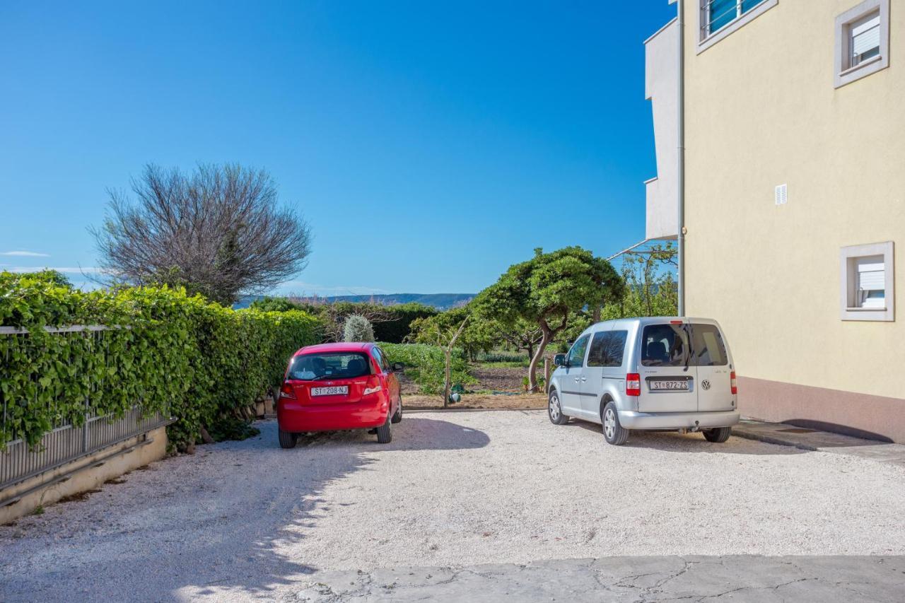 Apartments By The Sea Kastel Stafilic, Kastela - 21145 Exterior photo